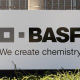Le chimiste allemand Bayer a essuyé une perte nette d'environ 1,9 milliard d'euros au deuxième trimestre. Les chiffres rouges résultent du recul des ventes et du prix des herbicides à base de glyphosate. (archives)